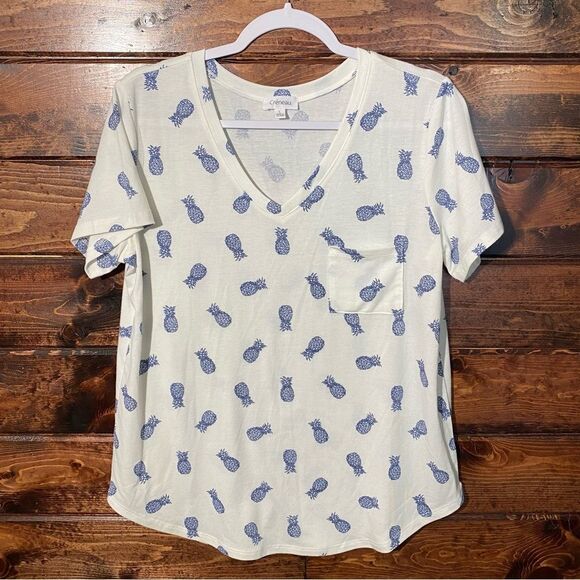 Creneau Soft Blue Pineapple Short Sleeve V Neck T- Shirt With Front Pocket Large - Picture 7 of 12
